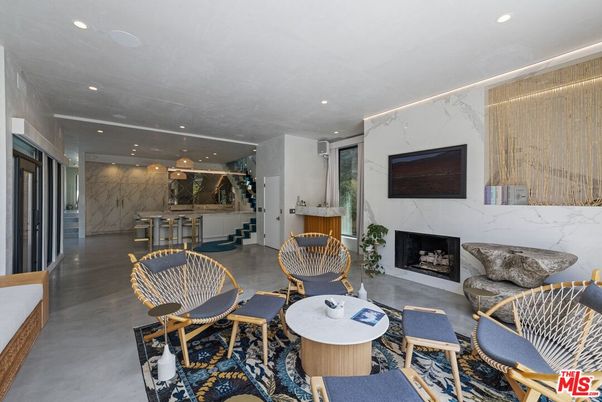 Fireplace, Interior, Living room, Marble Walls, Recessed Lighting