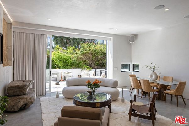 Dining room, Interior, Living room, Recessed Lighting
