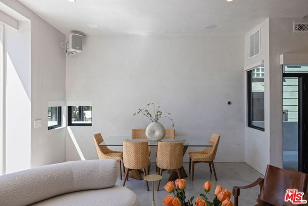 Dining room, Interior, Recessed Lighting