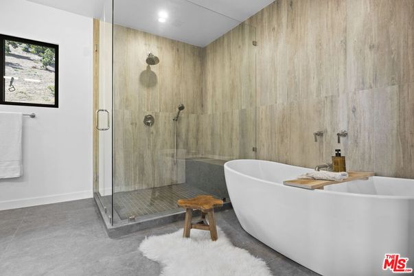 Bathroom, Free Standing Baths, Glass Shower, Interior, Recessed Lighting