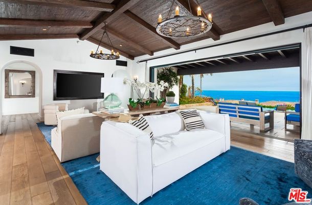 Chandelier, Interior, Living room, Pendant Lights, Recessed Lighting, Water, Wooden Beams, Wooden Ceilings, Wood Texture Flooring
