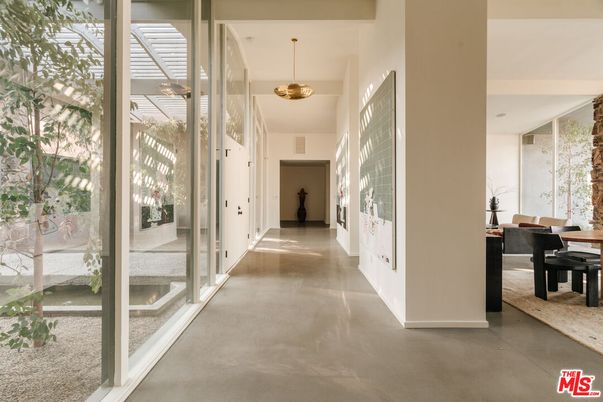 Dining room, Interior, Pendant Lights