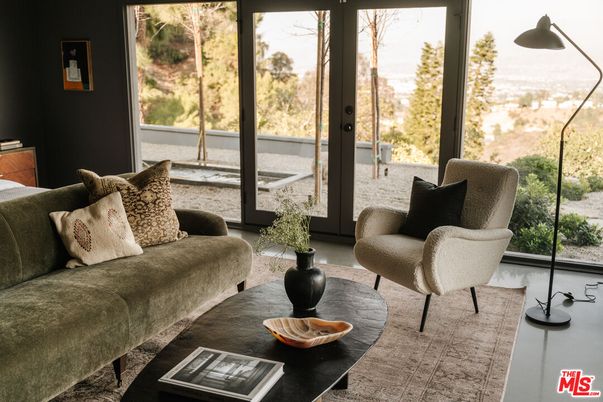 Interior, Living room