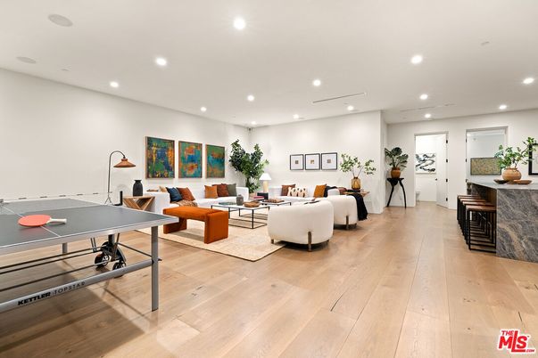 Game Room, Interior, Living room, Recessed Lighting, Wood Texture Flooring