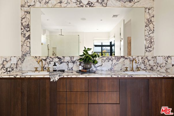 Bathroom, Interior, Marble Walls, Recessed Lighting