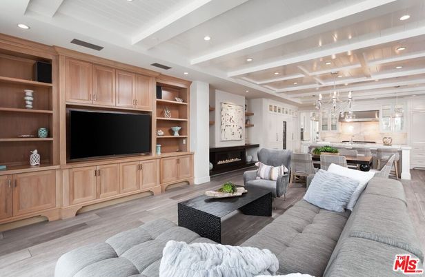 Dining room, Fireplace, Interior, Kitchen, Living room, Pendant Lights, Recessed Lighting, Wood Texture Flooring