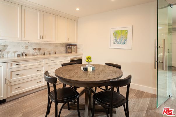 Dining room, Interior, Kitchen, Recessed Lighting, Wood Texture Flooring