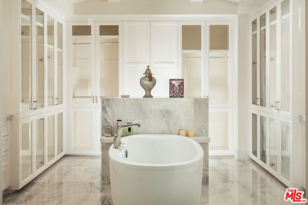 Bathroom, Free Standing Baths, Interior, Marble