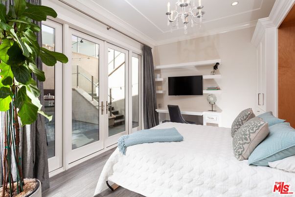 Bedroom, Chandelier, Interior, Recessed Lighting, Wood Texture Flooring
