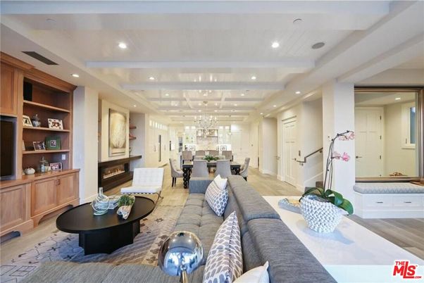 Dining room, Fireplace, Interior, Living room, Pendant Lights, Recessed Lighting, Wood Texture Flooring