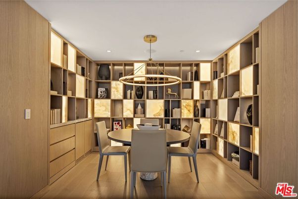 Chandelier, Dining room, Interior, Pendant Lights, Recessed Lighting, Wood Texture Flooring