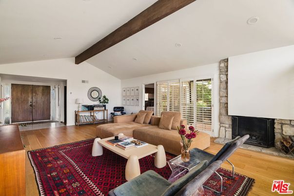 Fireplace, Interior, Living room, Recessed Lighting, Wooden Beams, Wood Texture Flooring