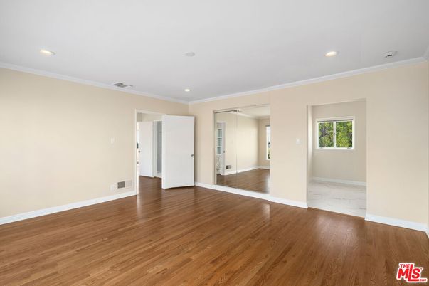 Empty room, Interior, Marble, Recessed Lighting, Wood Texture Flooring