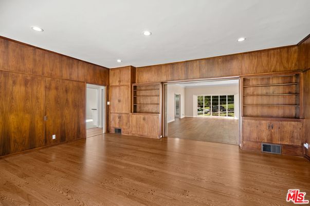 Empty room, Interior, Recessed Lighting, Wood Texture Flooring, Wooden Walls