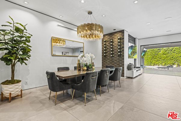 Chandelier, Dining room, Interior, Recessed Lighting