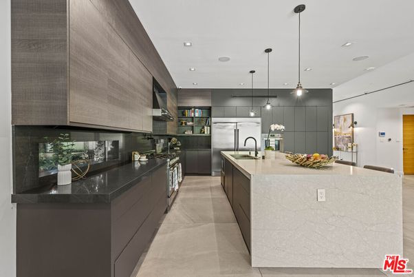 Interior, Kitchen, Pendant Lights, Recessed Lighting