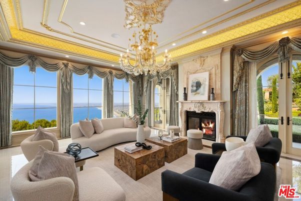 Chandelier, Fireplace, Interior, Living room, Recessed Lighting, Water