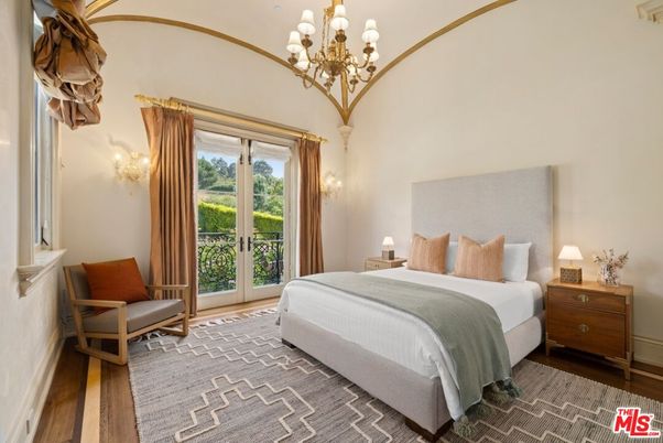Bedroom, Chandelier, Interior, Wood Texture Flooring