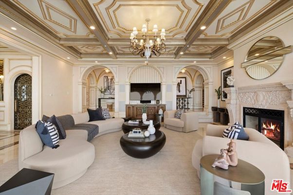 Chandelier, Fireplace, Interior, Living room, Recessed Lighting