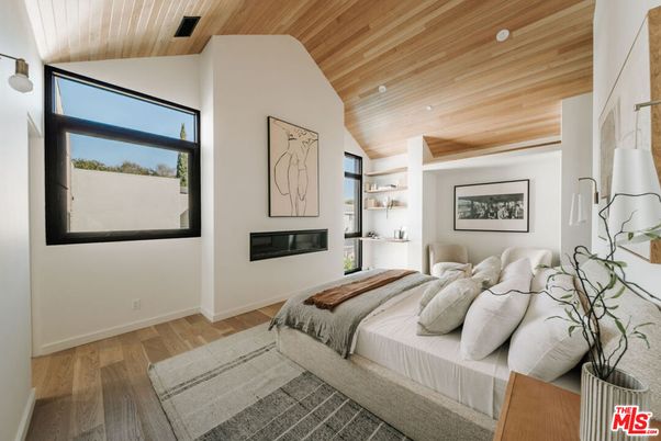 Bedroom, Fireplace, Interior, Recessed Lighting, Wooden Ceilings, Wood Texture Flooring