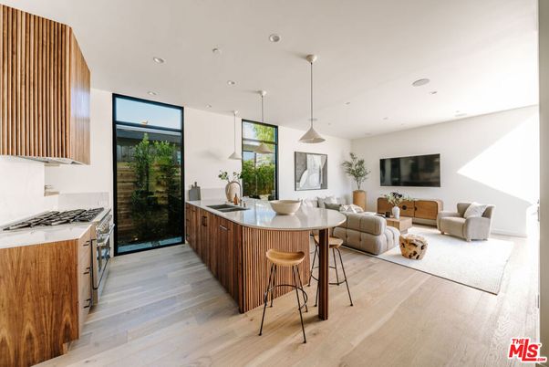 Interior, Kitchen, Living room, Pendant Lights, Recessed Lighting, Stainless Steel Appliances, Wood Texture Flooring