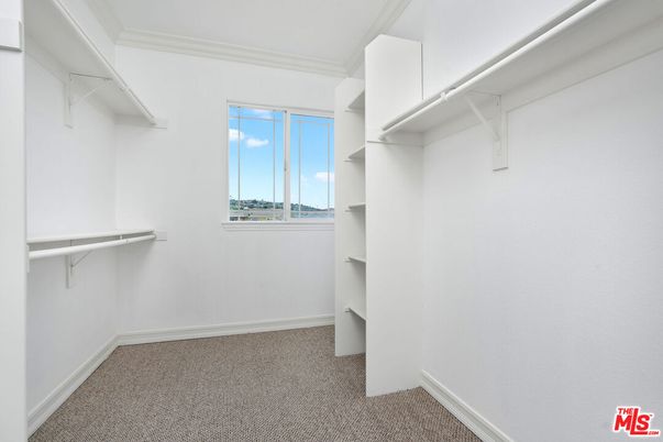 Interior, Walk-in Closets