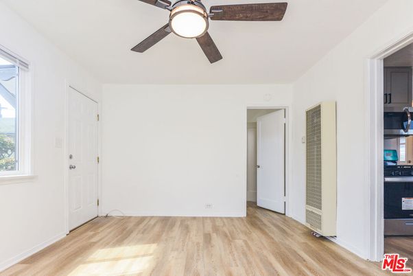 Empty room, Interior, Kitchen, Wood Texture Flooring