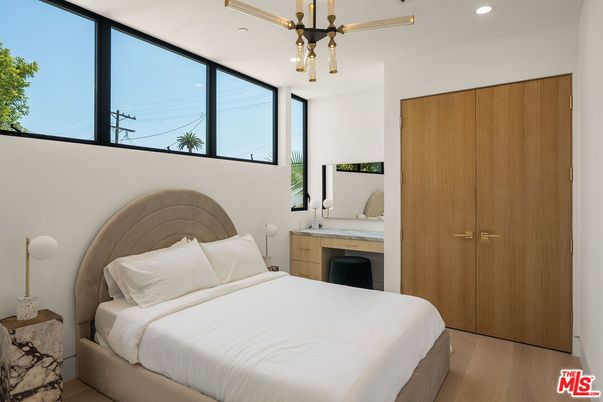 Bedroom, Interior, Pendant Lights, Recessed Lighting, Wood Texture Flooring