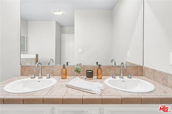 Bathroom, Dual Sink Vanities, Interior, Tile Countertops
