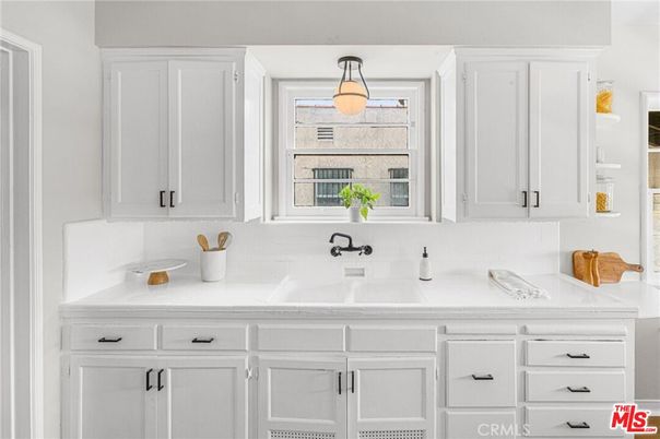 Bathroom, Interior, Pendant Lights
