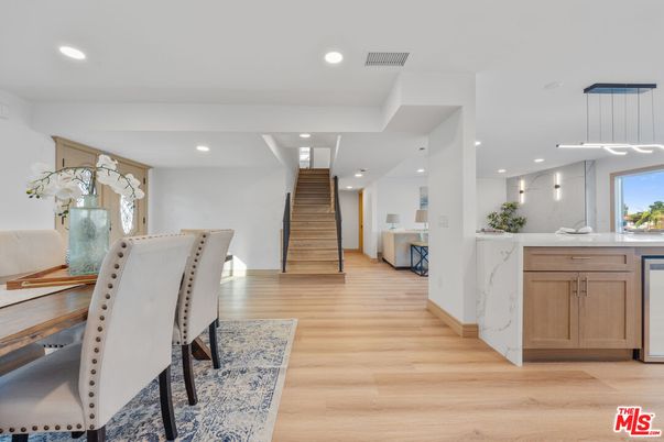 Interior, Pendant Lights, Recessed Lighting, Wood Texture Flooring