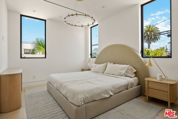 Bedroom, Interior, Pendant Lights, Recessed Lighting
