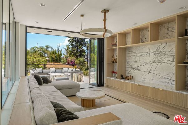 Interior, Living room, Marble Walls, Pendant Lights, Recessed Lighting, Wood Texture Flooring