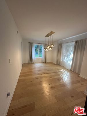 Empty room, Interior, Pendant Lights, Wood Texture Flooring
