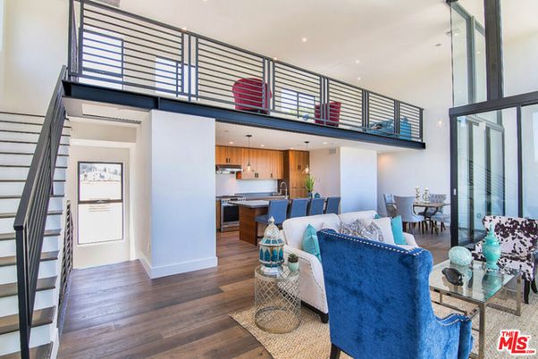 Dining room, Interior, Kitchen, Living room, Pendant Lights, Recessed Lighting, Wood Texture Flooring