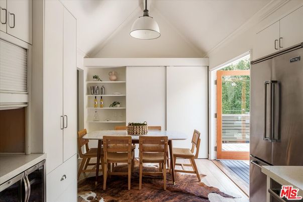 Dining room, Interior, Wood Texture Flooring