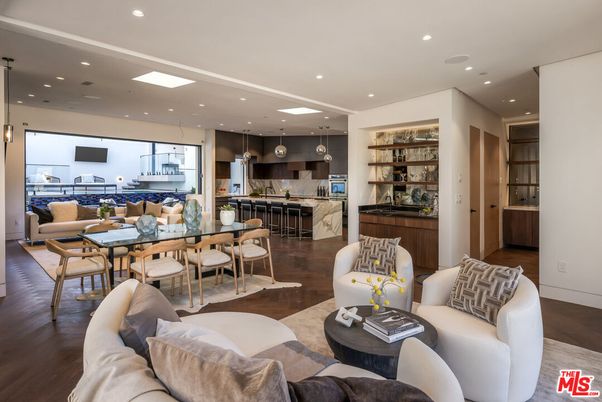 Dining room, Interior, Kitchen, Living room, Pendant Lights, Recessed Lighting, Wood Texture Flooring