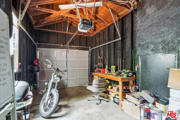 Garage, Interior, Wooden Beams, Wooden Ceilings