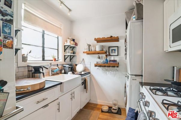 Interior, Kitchen, Wood Texture Flooring