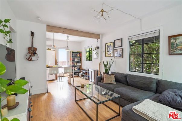 Dining room, Interior, Living room, Pendant Lights, Wood Texture Flooring