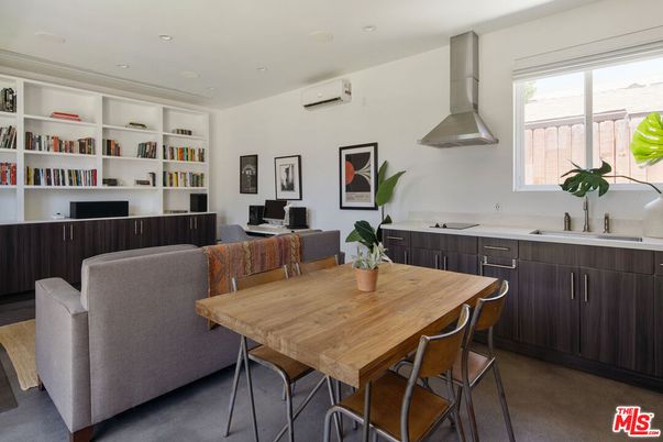 Dining room, Interior, Recessed Lighting