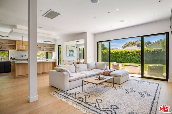 Dining room, Interior, Kitchen, Living room, Pendant Lights, Recessed Lighting, Wood Texture Flooring