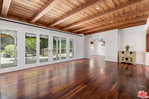 Empty room, Interior, Recessed Lighting, Wooden Beams, Wooden Ceilings, Wood Texture Flooring