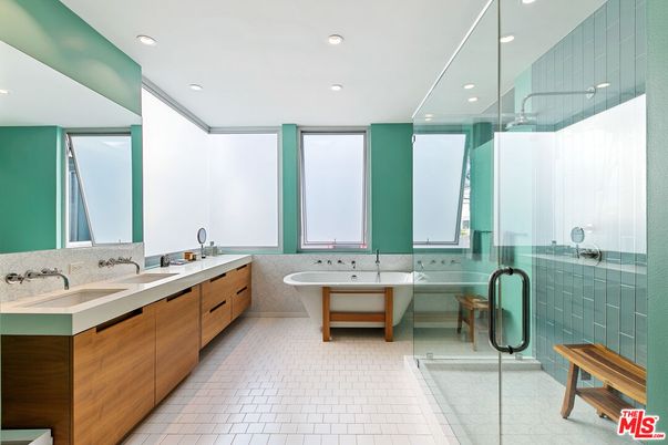 Bathroom, Dual Sink Vanities, Free Standing Baths, Glass Shower, Interior, Recessed Lighting