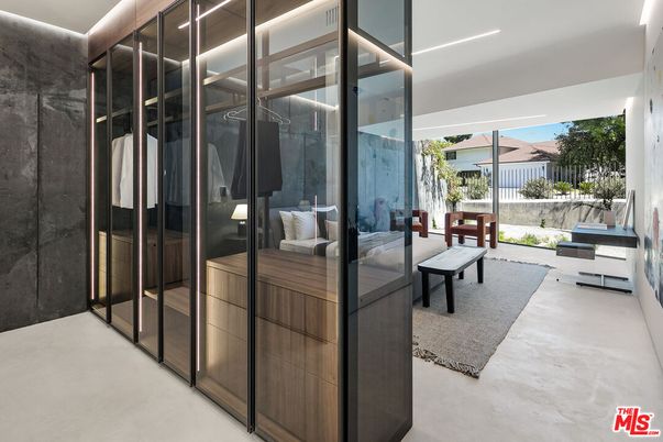 Interior, Recessed Lighting, Walk-in Closets