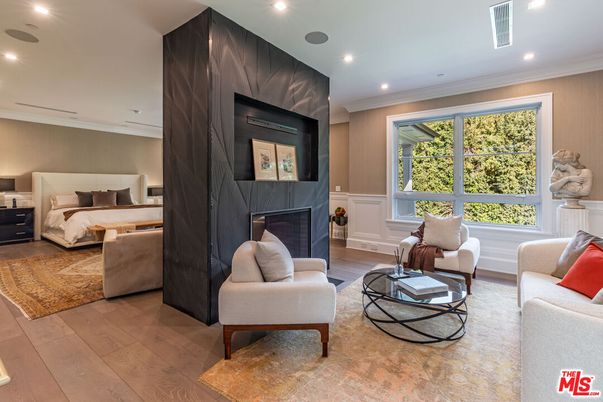Bedroom, Fireplace, Interior, Living room, Recessed Lighting, Wood Texture Flooring