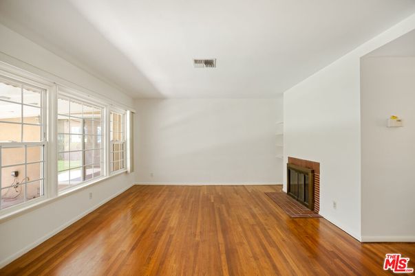 Empty room, Fireplace, Interior, Wood Texture Flooring