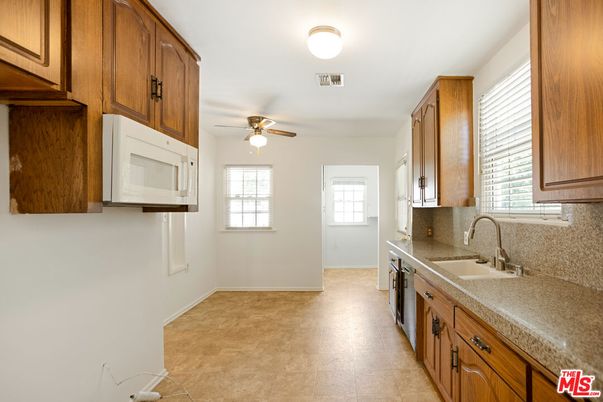 Interior, Kitchen