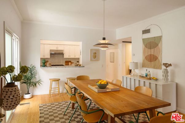 Dining room, Interior, Kitchen, Pendant Lights, Wood Texture Flooring