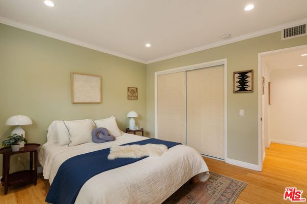 Bedroom, Interior, Recessed Lighting, Wood Texture Flooring